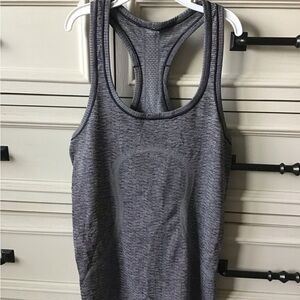 Swiftly Tech Racerback Tank Top size 4